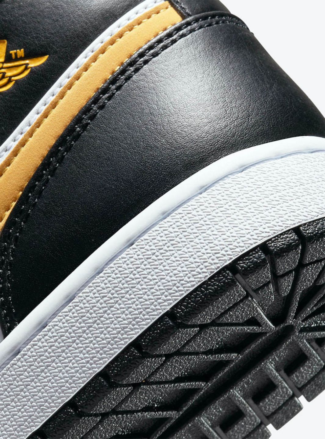 Air Jordan 1 Mid White Pollen Black