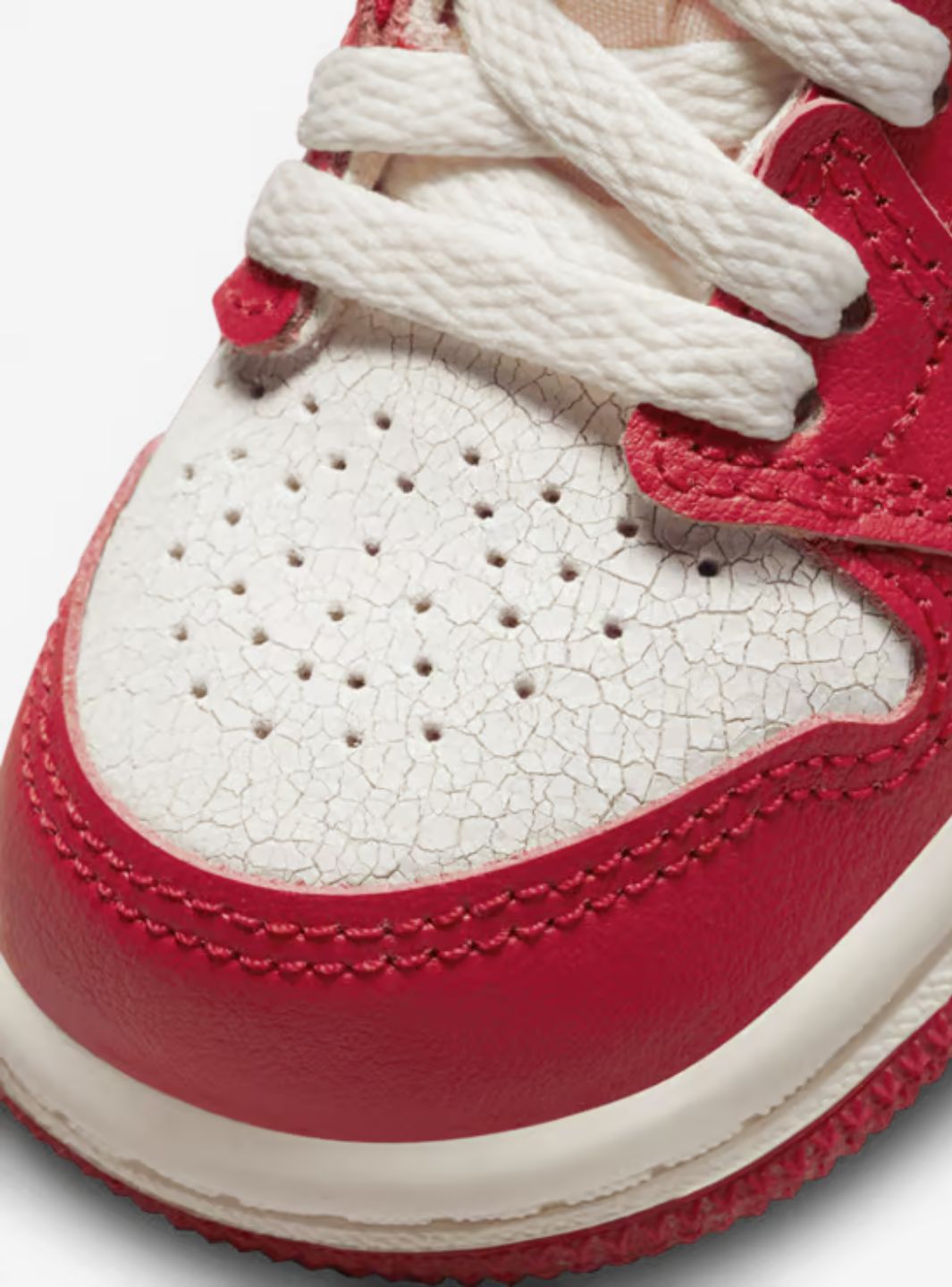 Air Jordan 1 Retro High OG Chicago Lost and Found (TD)