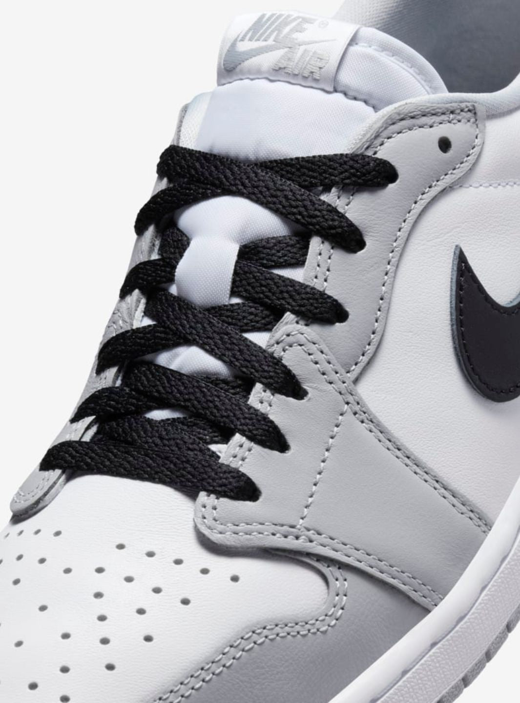 Air Jordan 1 Retro Low OG Barons