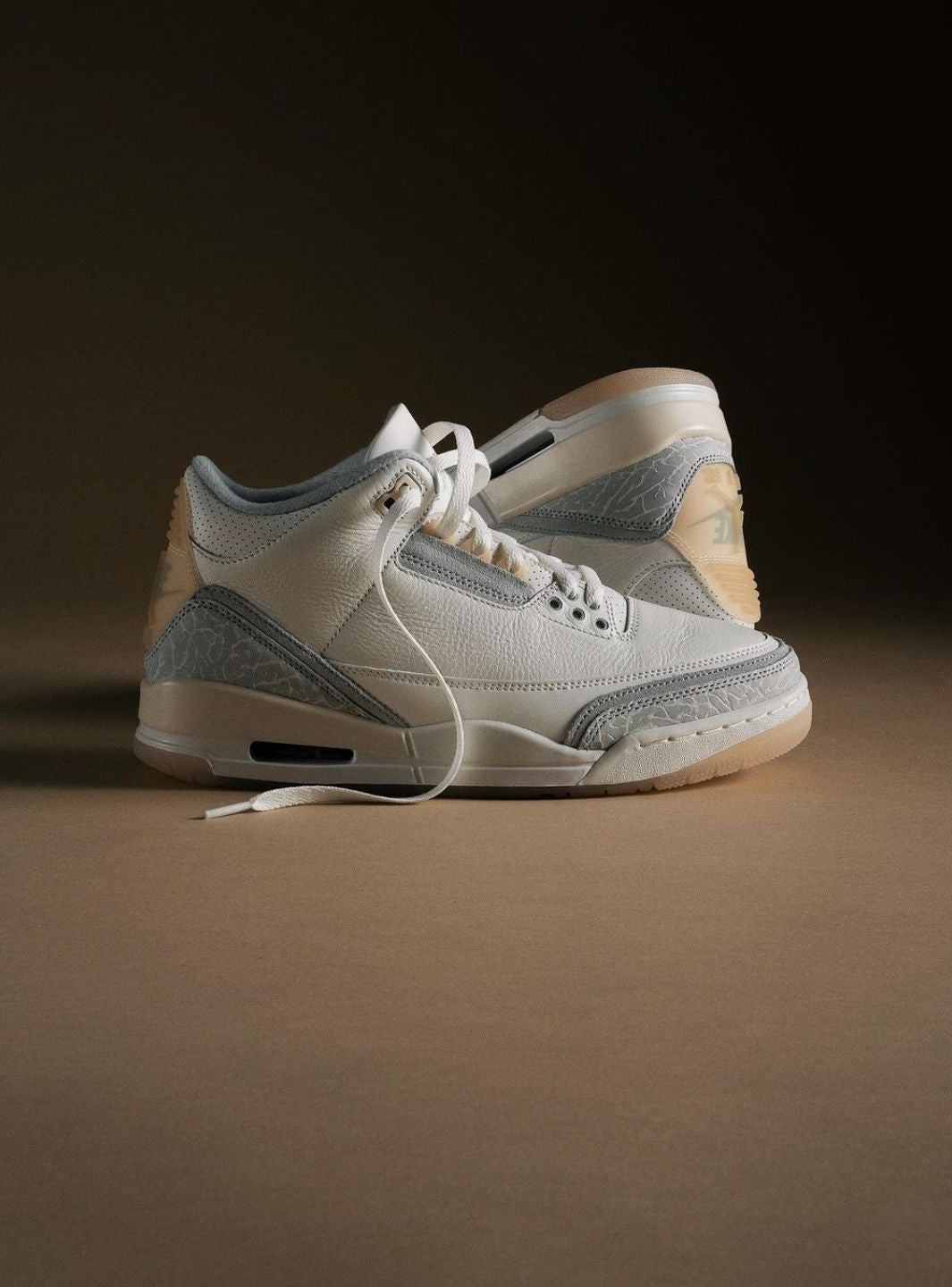 Air Jordan 3 Craft Ivory