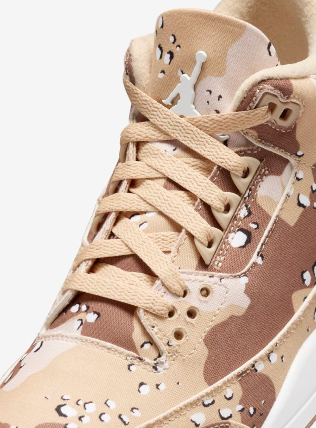 Air Jordan 3 Retro WNBA Desert Camo