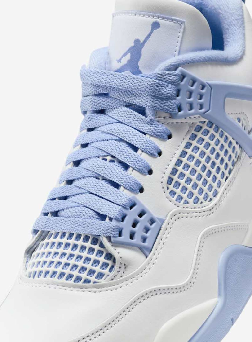 Air Jordan 4 Retro Aluminum Forget Me Not