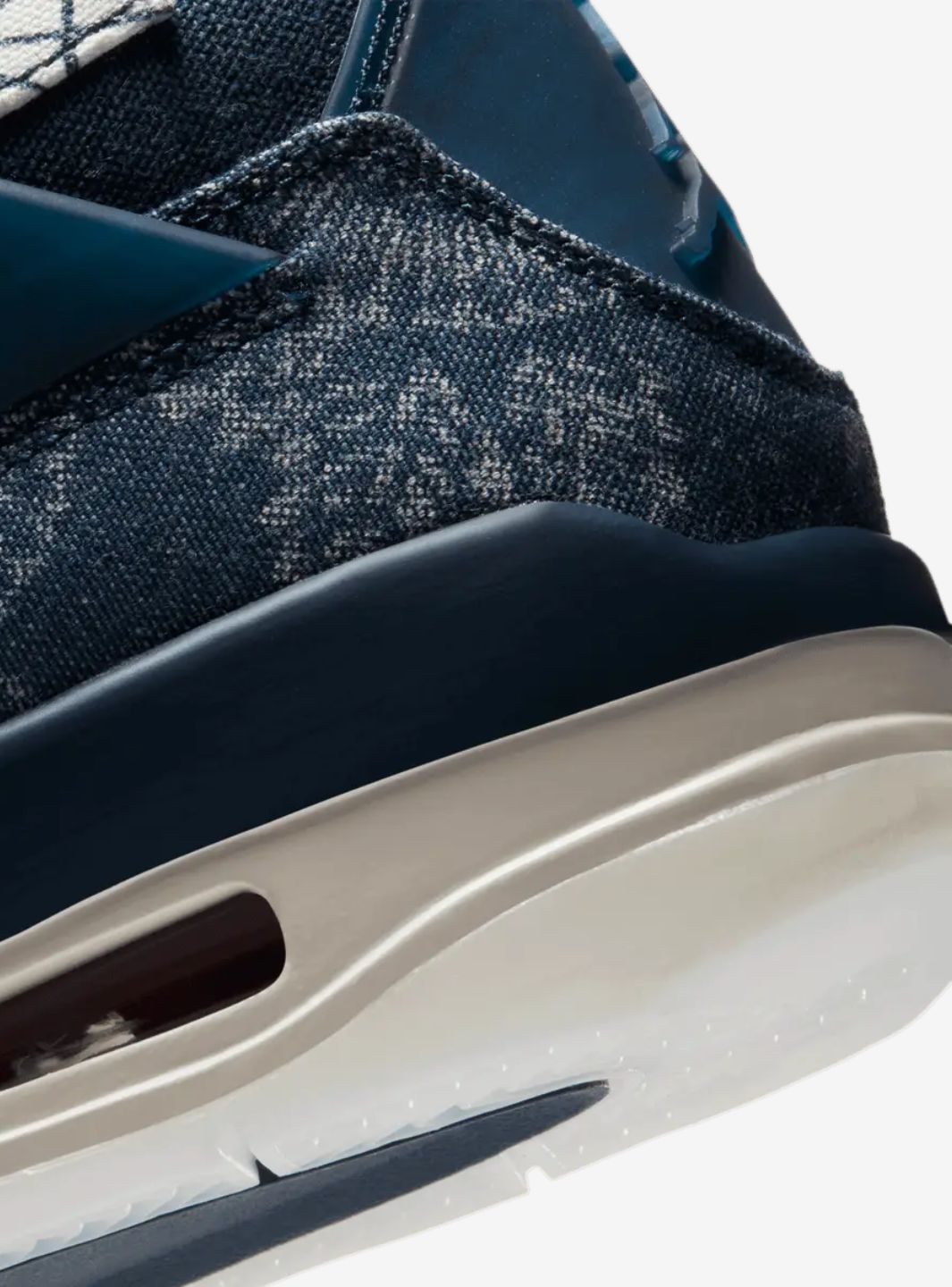 Air Jordan 4 Retro SE Sashiko Deep Ocean