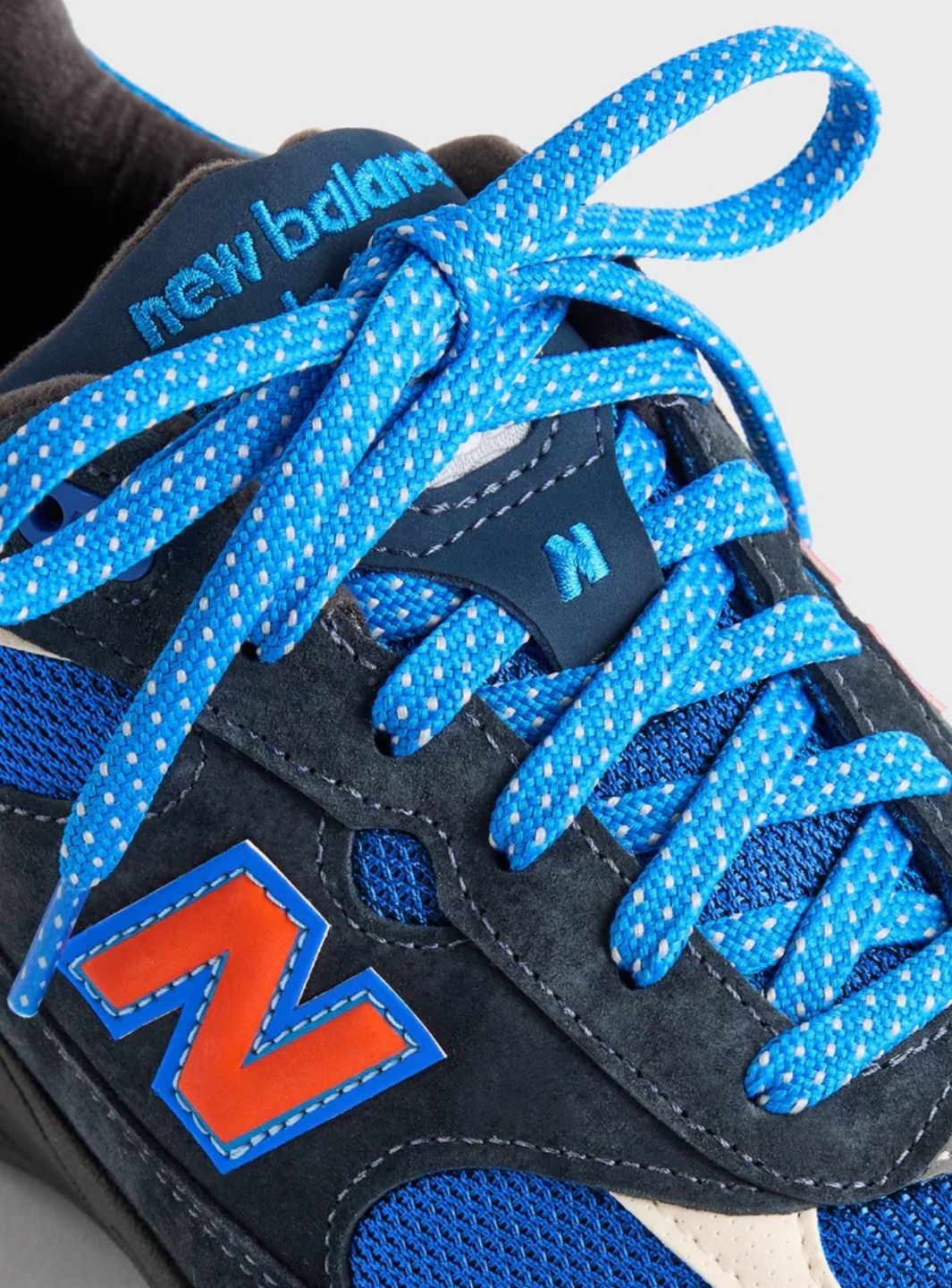 New Balance 993 MiUSA Kith Madison Square Garden Navy