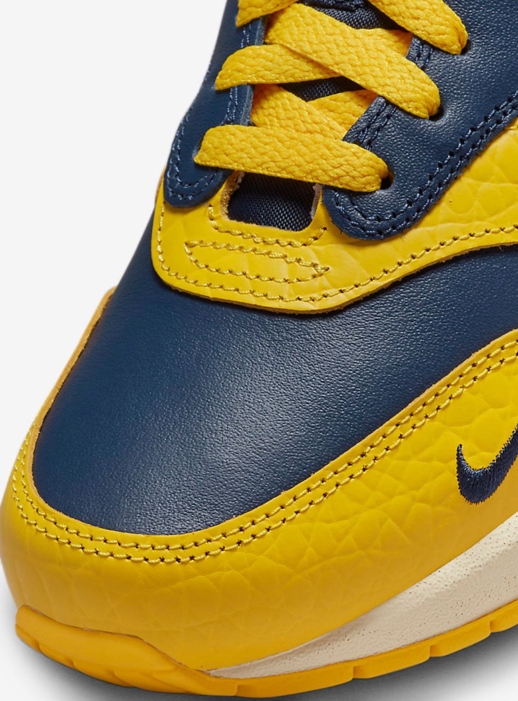Nike Air Max 1 CO.JP Michigan Head to Head (W)