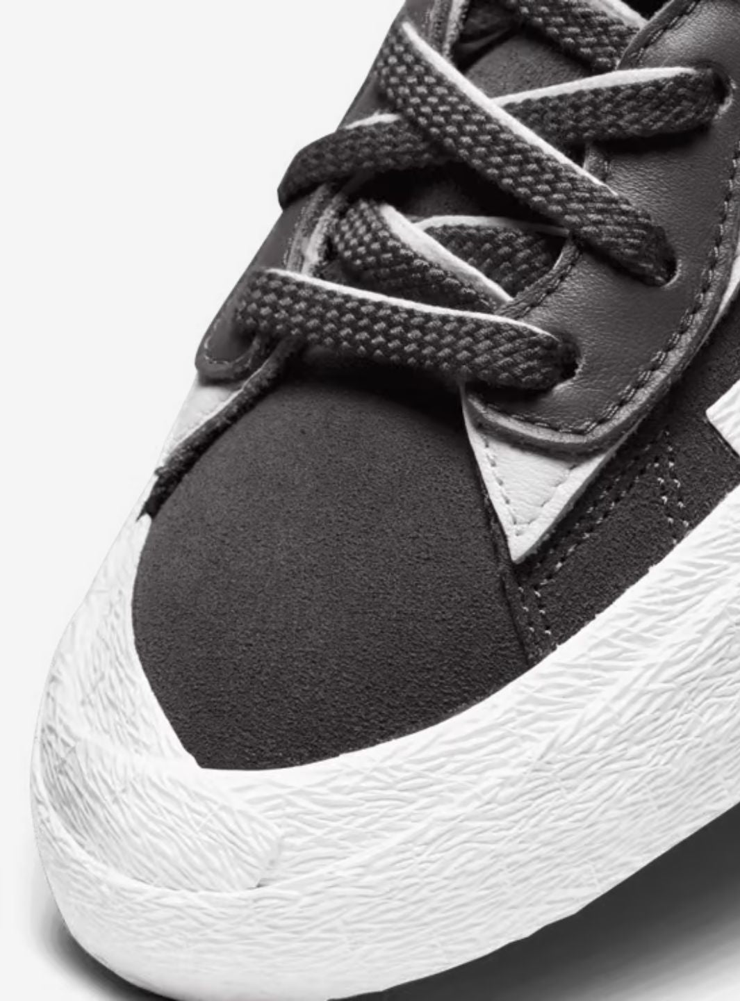 Nike Blazer Low Sacai Iron Grey