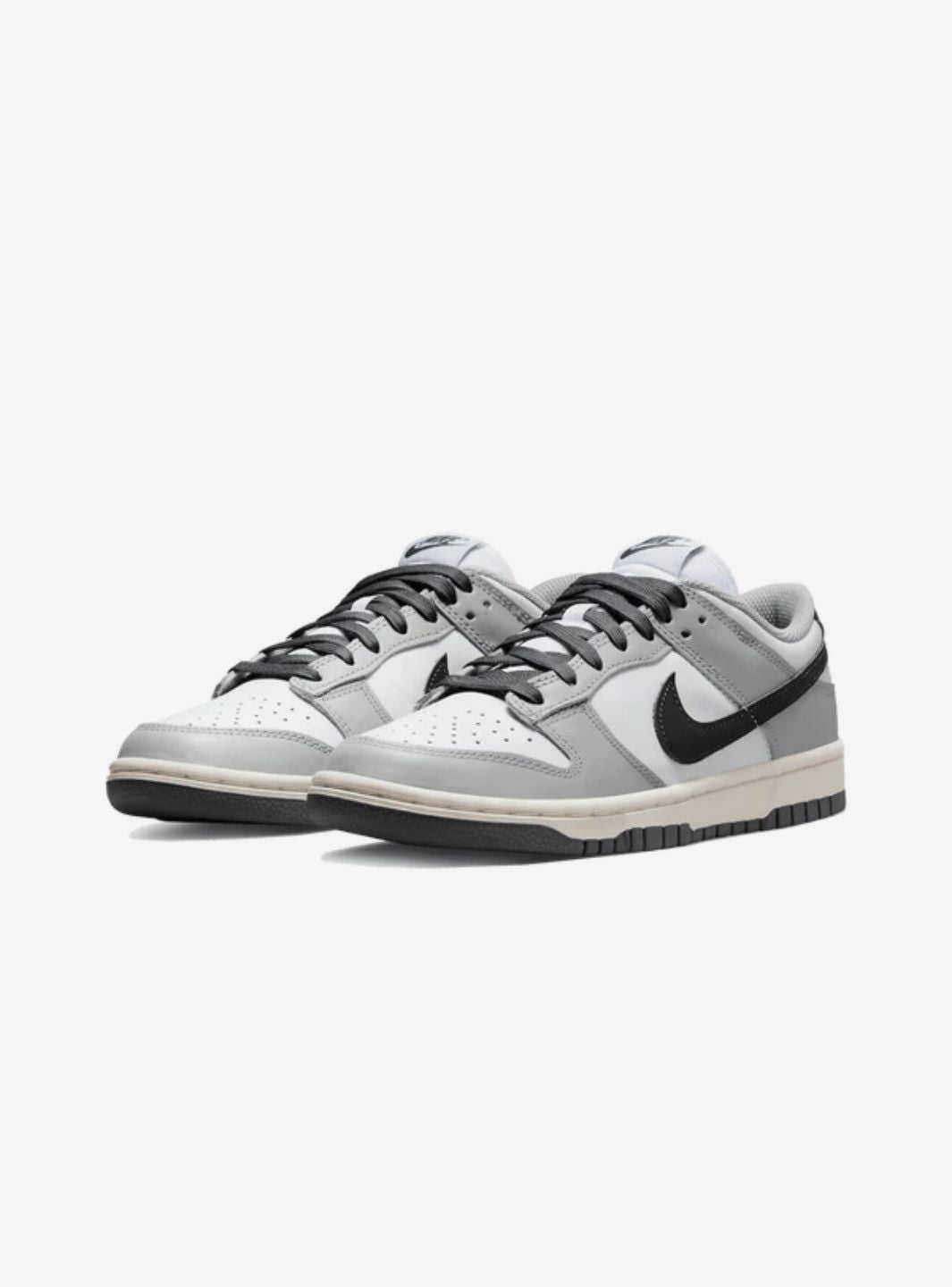 Nike Dunk Low Light Smoke Grey (W)