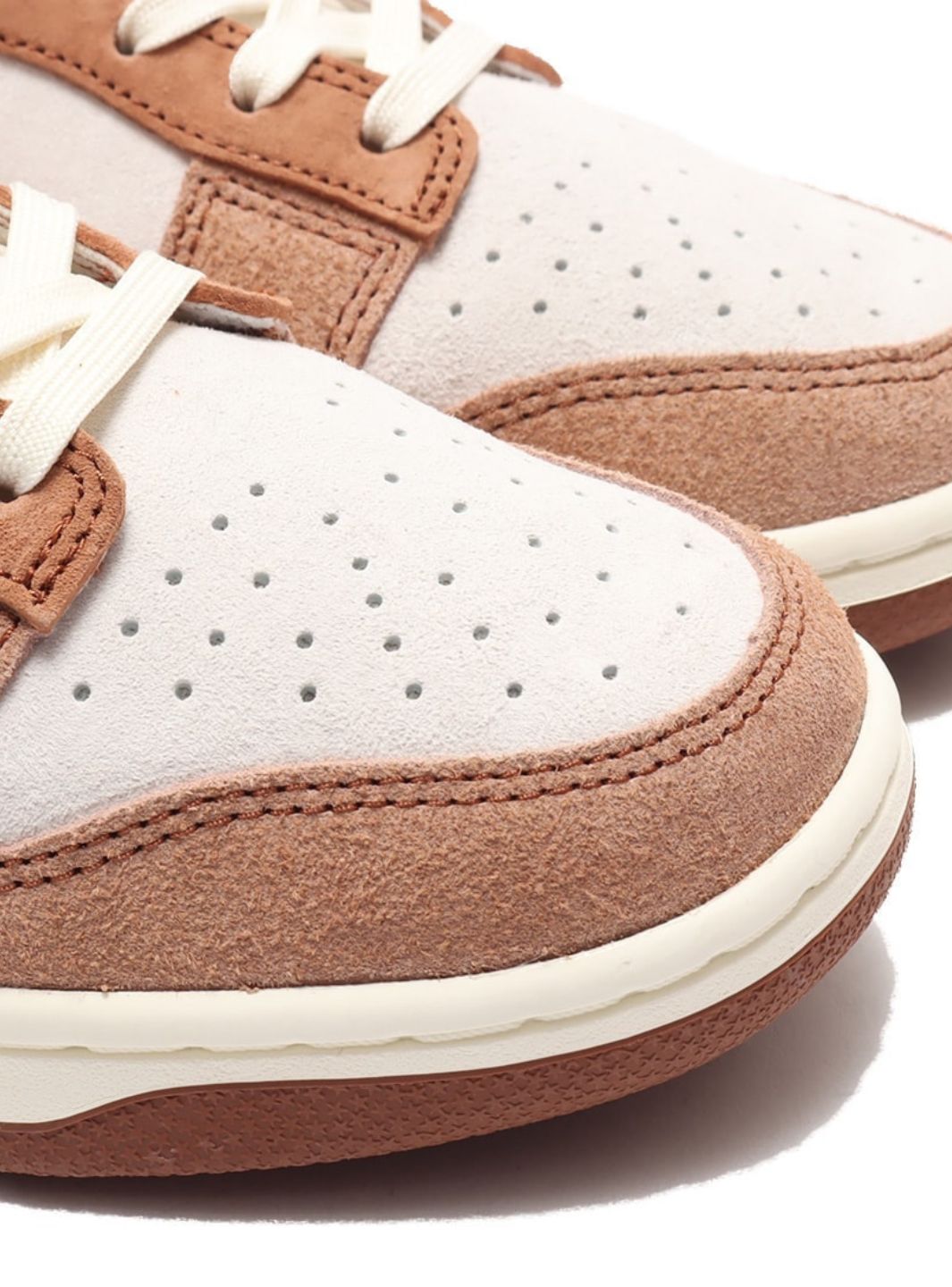 Nike Dunk Low Medium Curry