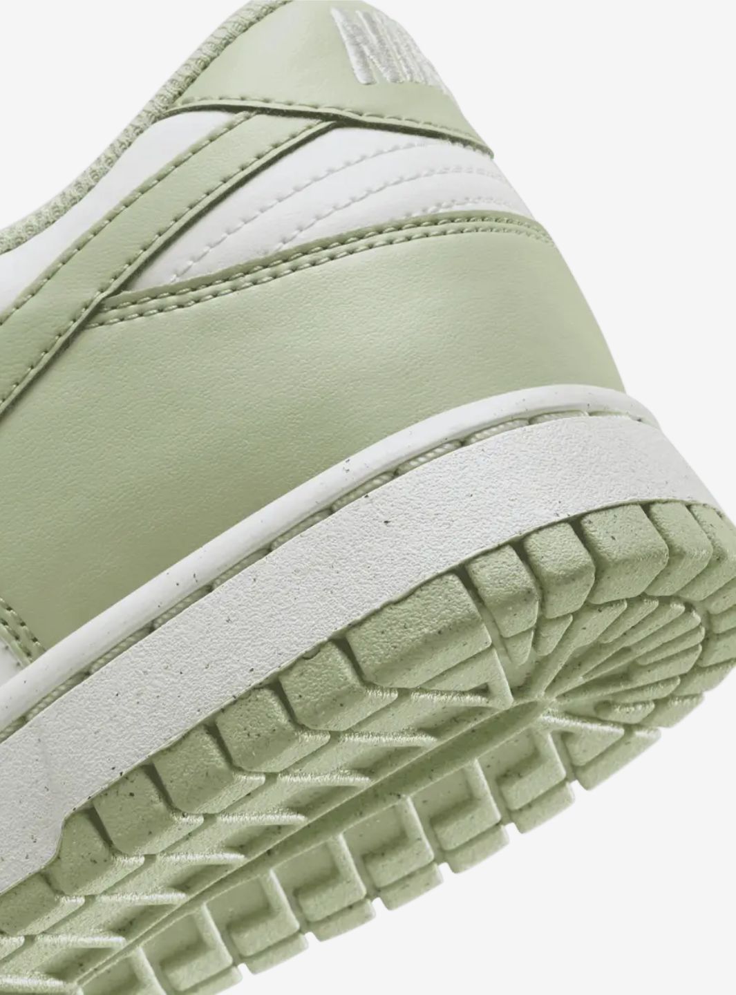 Nike Dunk Low Next Nature Olive Aura (W)