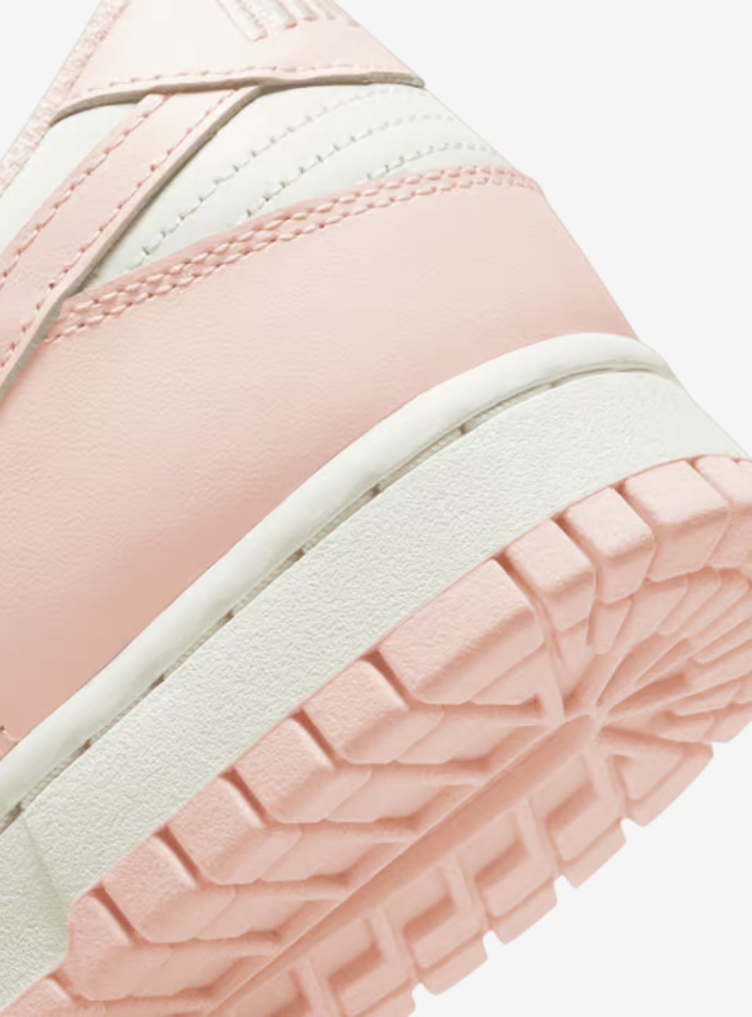 Nike Dunk Low Orange Pearl (W)