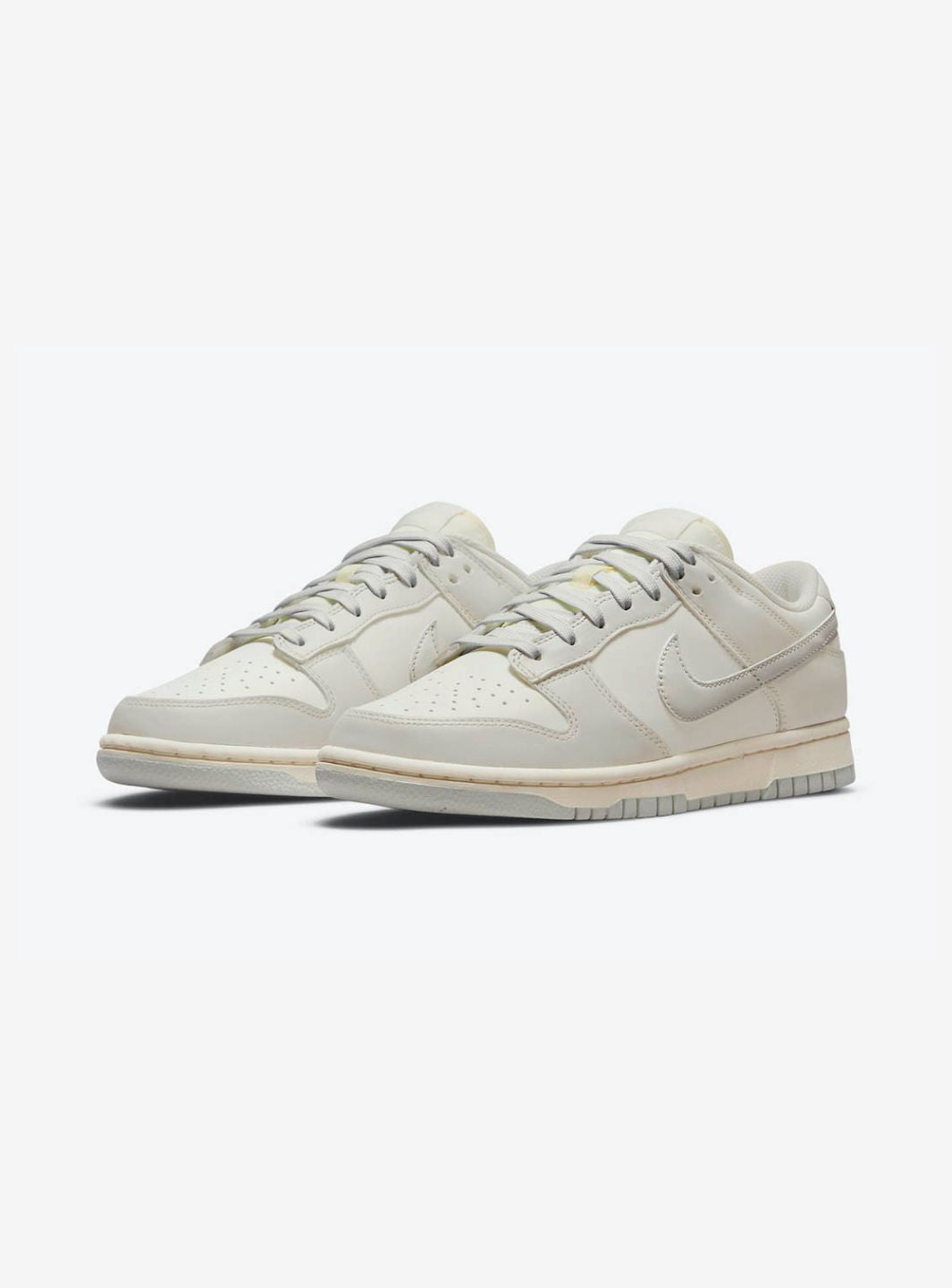 Nike Dunk Low Sail Light Bone