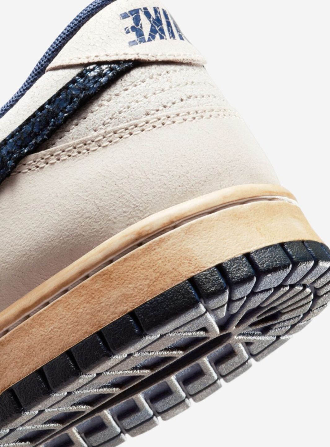 Nike Dunk Low Stranger Things Phantom