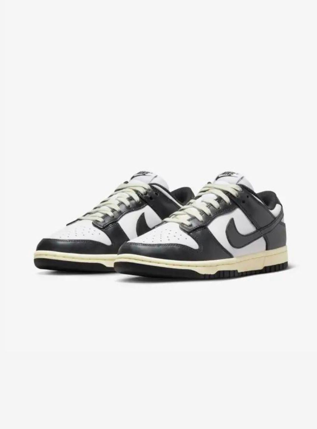 Nike Dunk Low Vintage Panda (W)