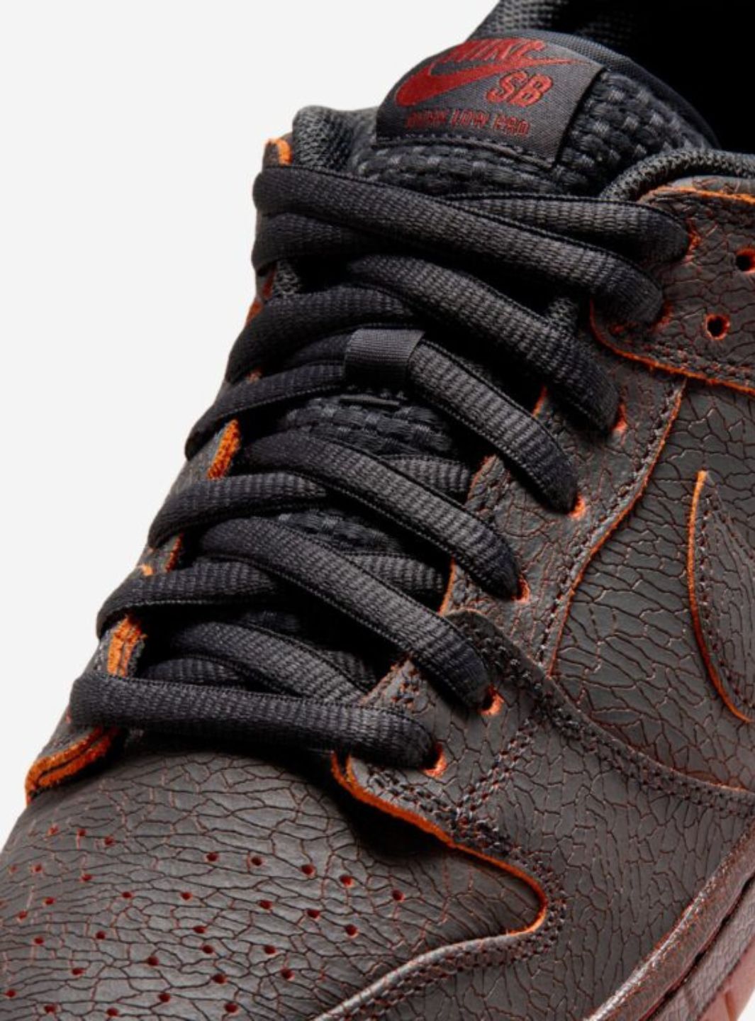 Nike Dunk SB Low Krampus