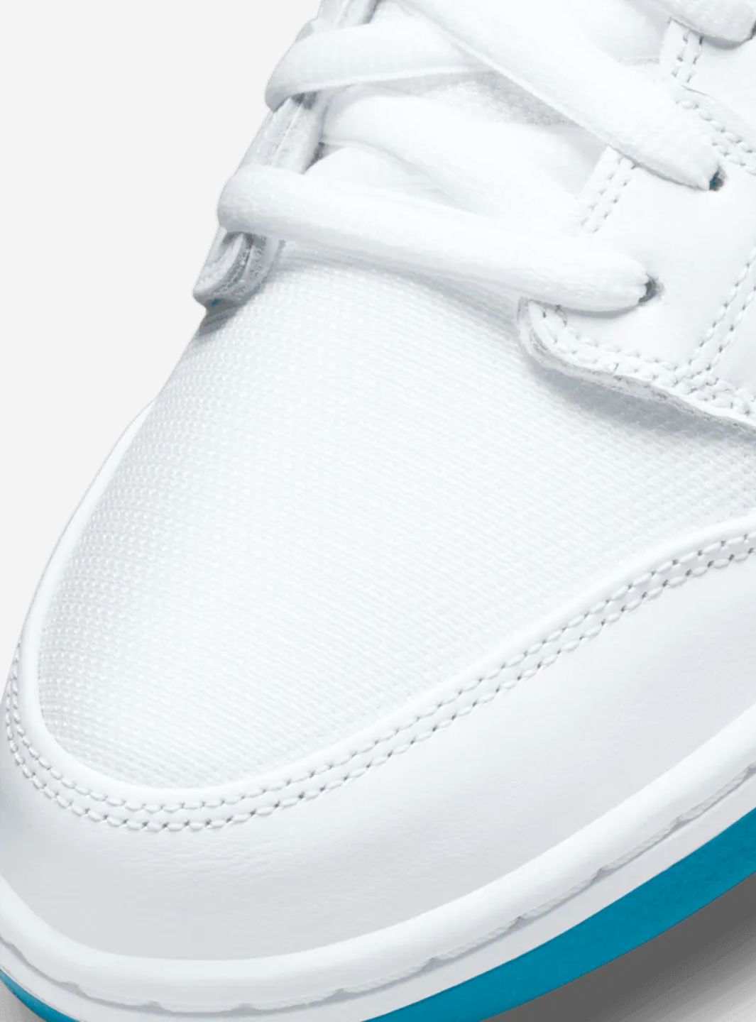 Nike SB Dunk Low Laser Blue