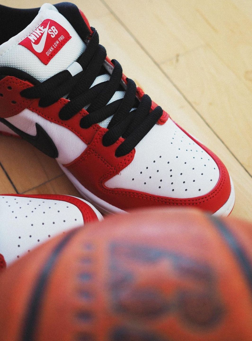 Nike SB Dunk Low Pro J-Pack Chicago