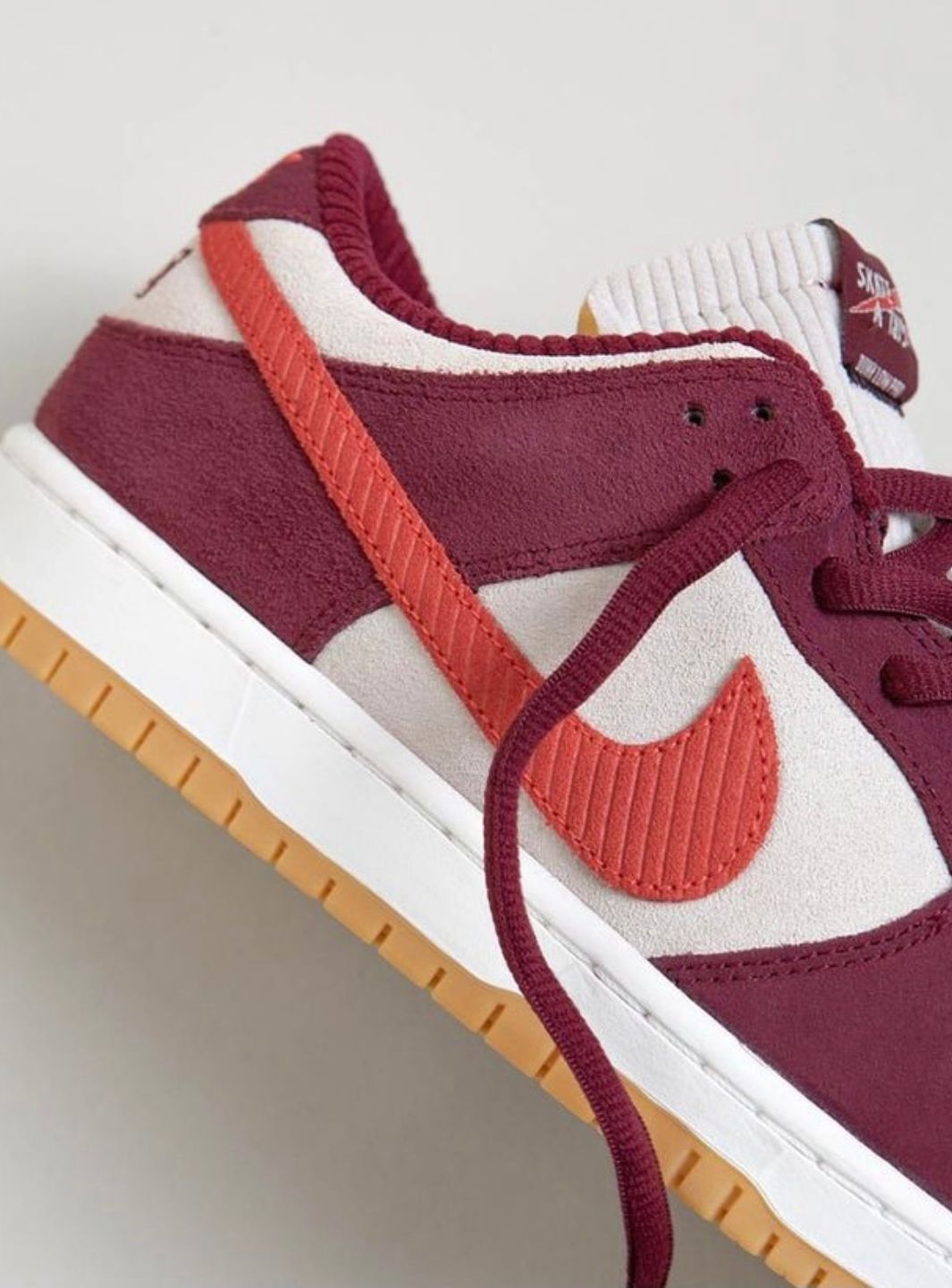 Nike SB Dunk Low Skate Like a Girl