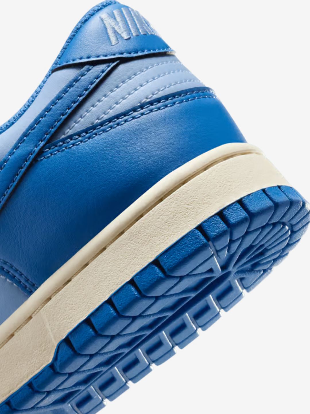 Nike Dunk Low Psychic Blue