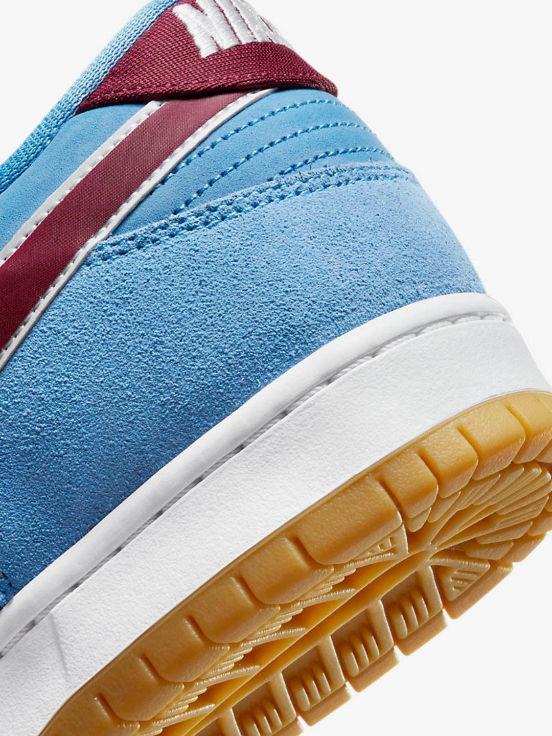 Nike SB Dunk Low Philadelphia Phillies