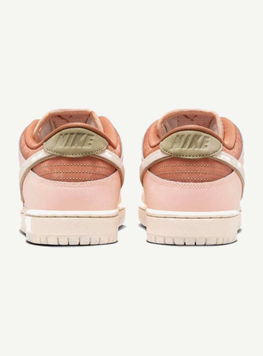 Nike SB Dunk Low Trocadéro Gardens