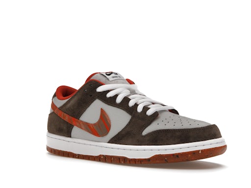 Nike SB Dunk Low Crushed D.C.