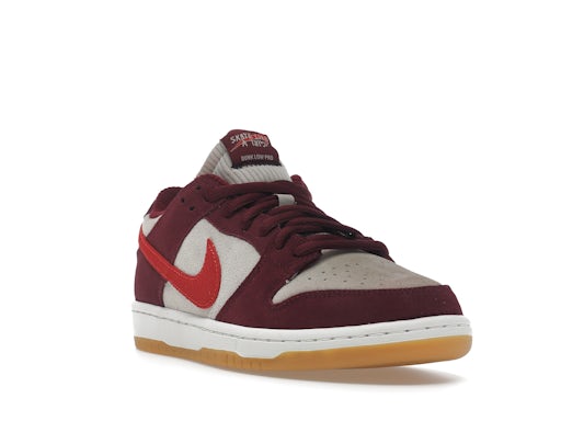 Nike SB Dunk Low Skate Like a Girl