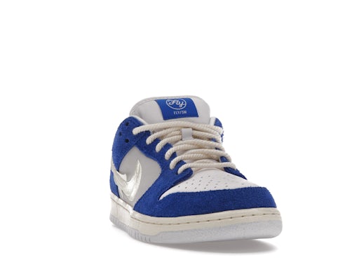 Nike SB Dunk Low Pro Fly Streetwear Gardenia