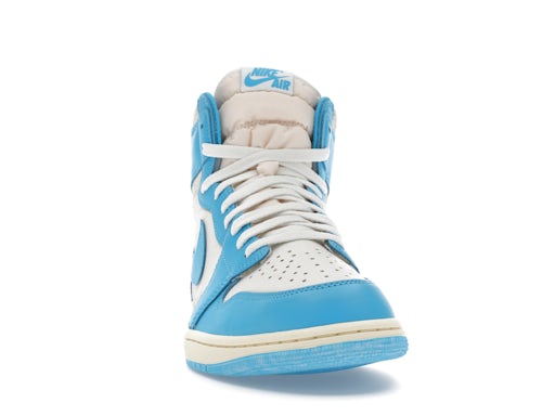 Jordan 1 Retro High OG UNC rivisitata