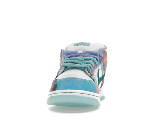 Nike SB Dunk Low Futura Laboratories Bleached Aqua