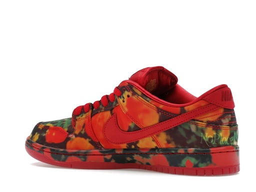 Nike SB Dunk Low The Wizard of Oz Poppy Field