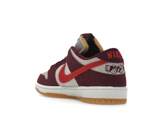 Nike SB Dunk Low Skate Like a Girl