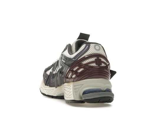 New Balance 1906A Inkwell Sea Salt