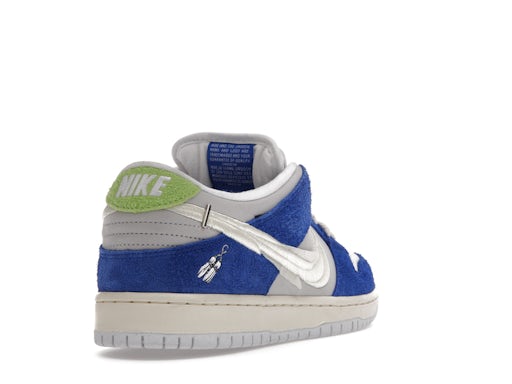 Nike SB Dunk Low Pro Fly Streetwear Gardenia