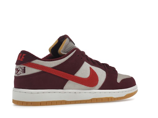 Nike SB Dunk Low Skate Like a Girl