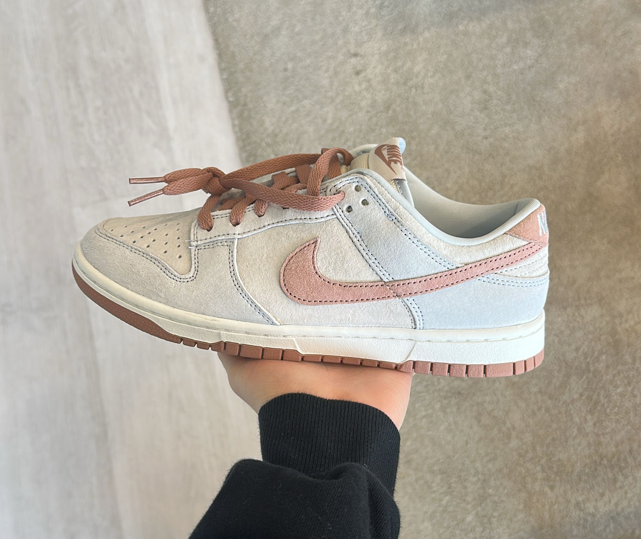 Nike Dunk low fossil rose