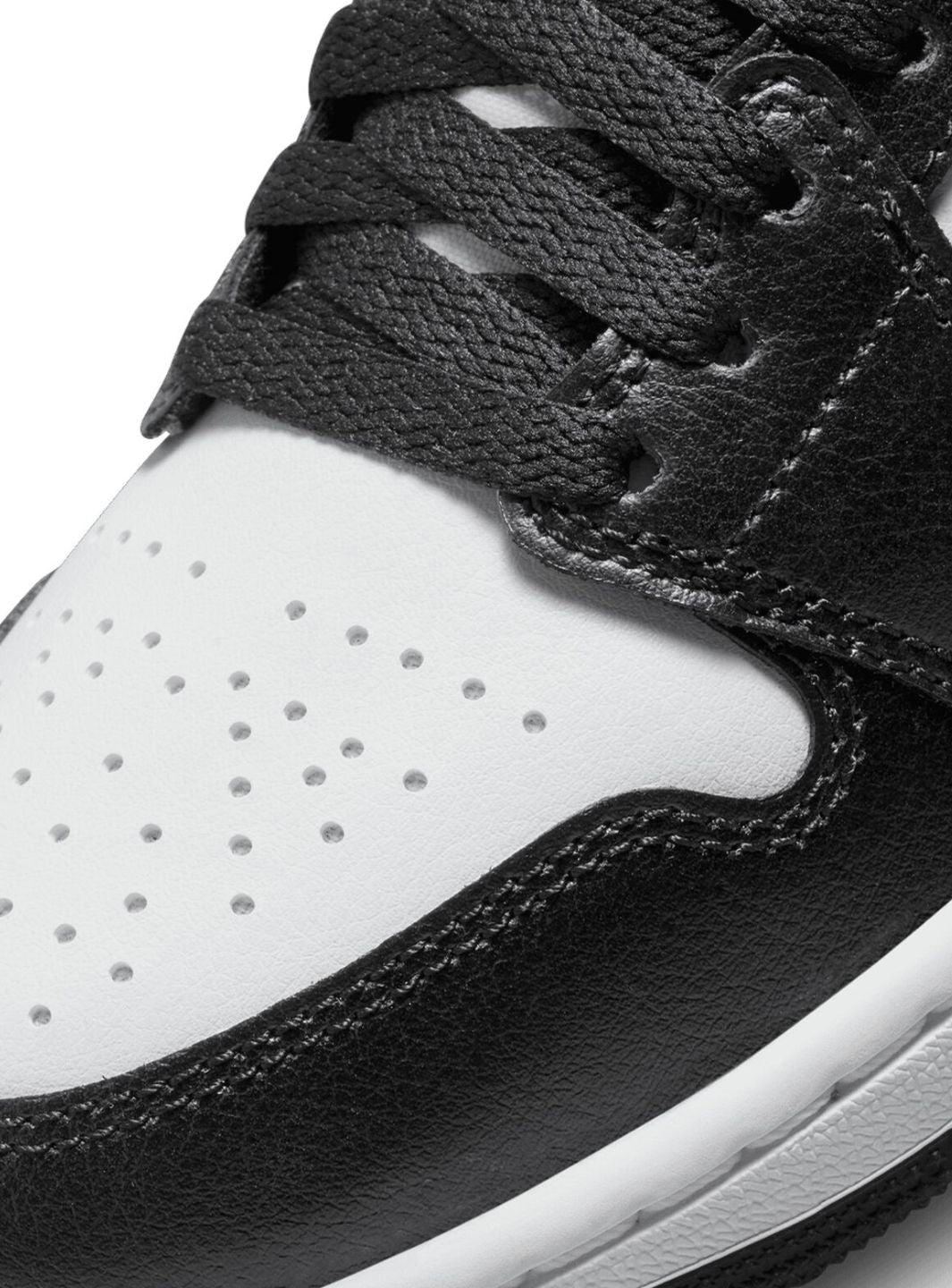 Air Jordan 1 Mid Panda