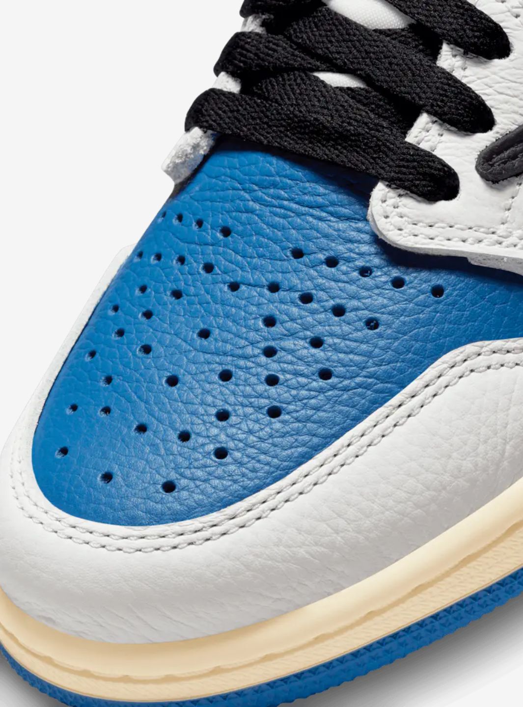 Air Jordan 1 Retro High OG SP Fragment x Travis Scott