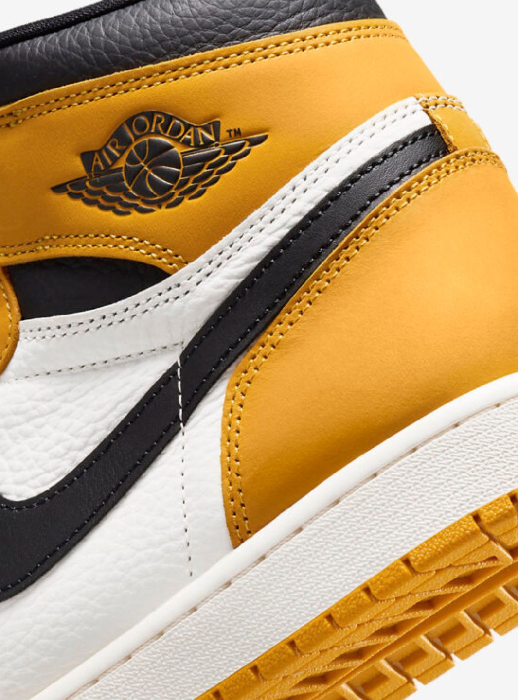 Air Jordan 1 Retro High OG Yellow Ochre