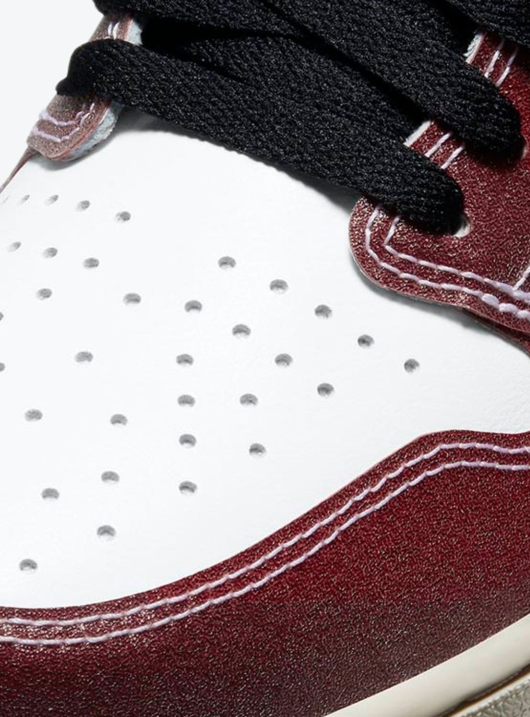 Air Jordan 1 Retro High Trophy Room Chicago