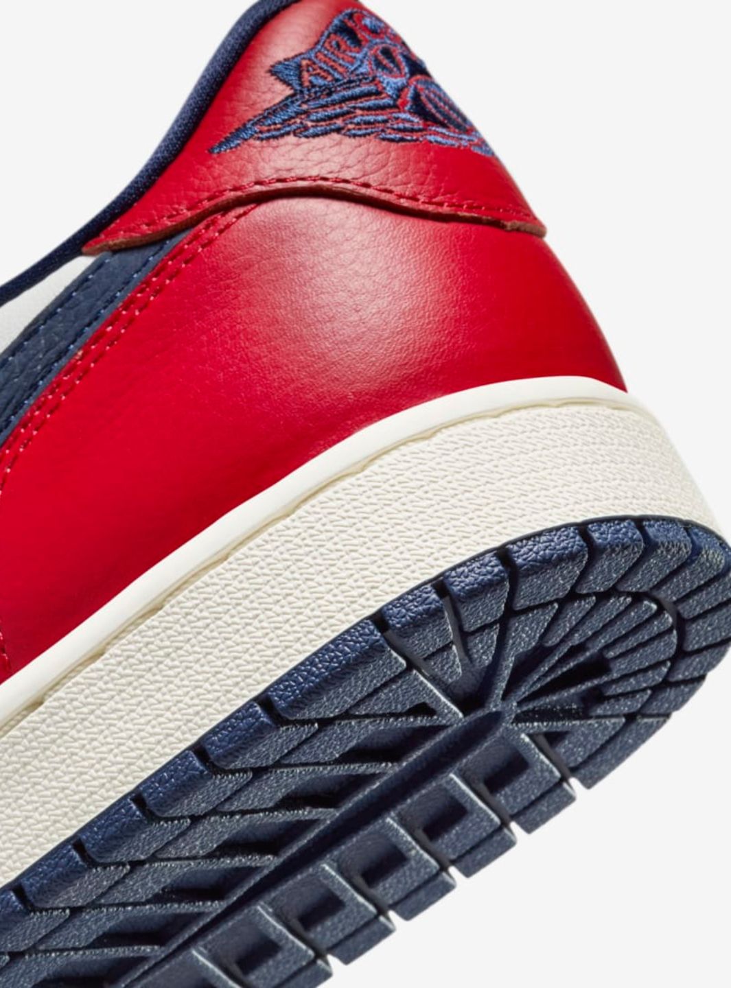 Air Jordan 1 Retro Low OG Howard University