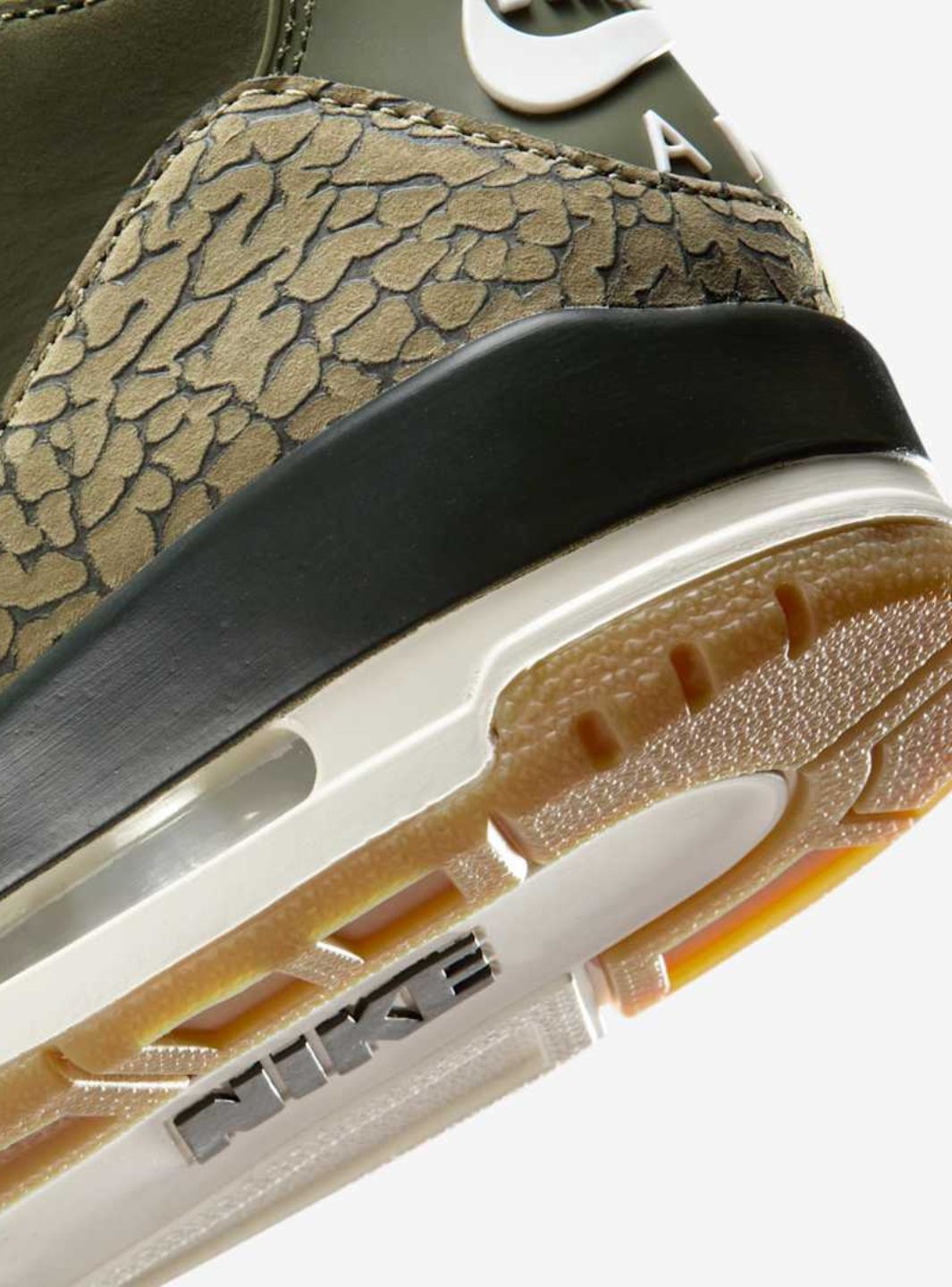 Air Jordan 3 Retro Family Affair
