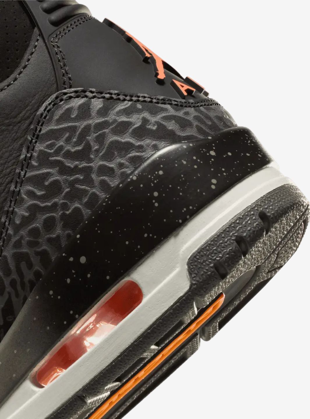 Air Jordan 3 Retro Fear Pack (2023)