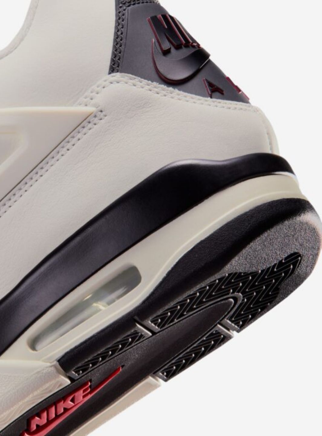 Air Jordan 4 Retro OG Flight Club