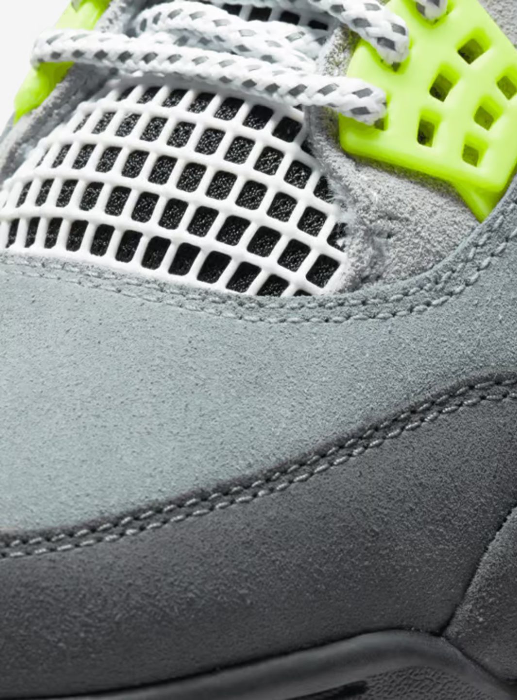 Air Jordan 4 Retro SE 95 Neon