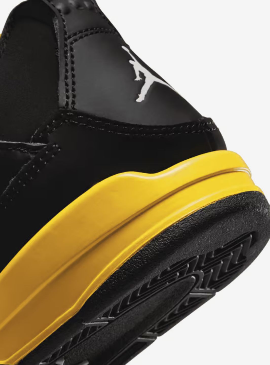 Air Jordan 4 Retro Thunder (2023) (PS)