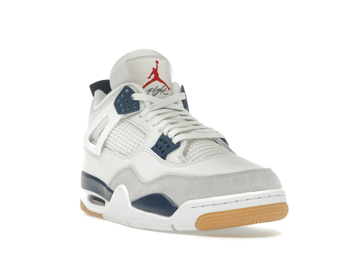 Jordan 4 Retro SB blu navy