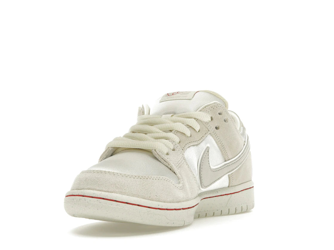 Nike SB Dunk Low City of Love Light Bone