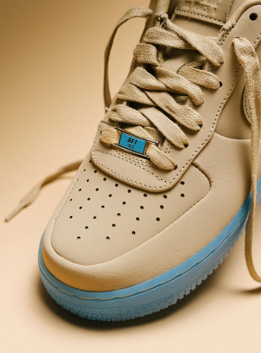 Nike Air Force 1 Low Protro Kobe Bryant Linen