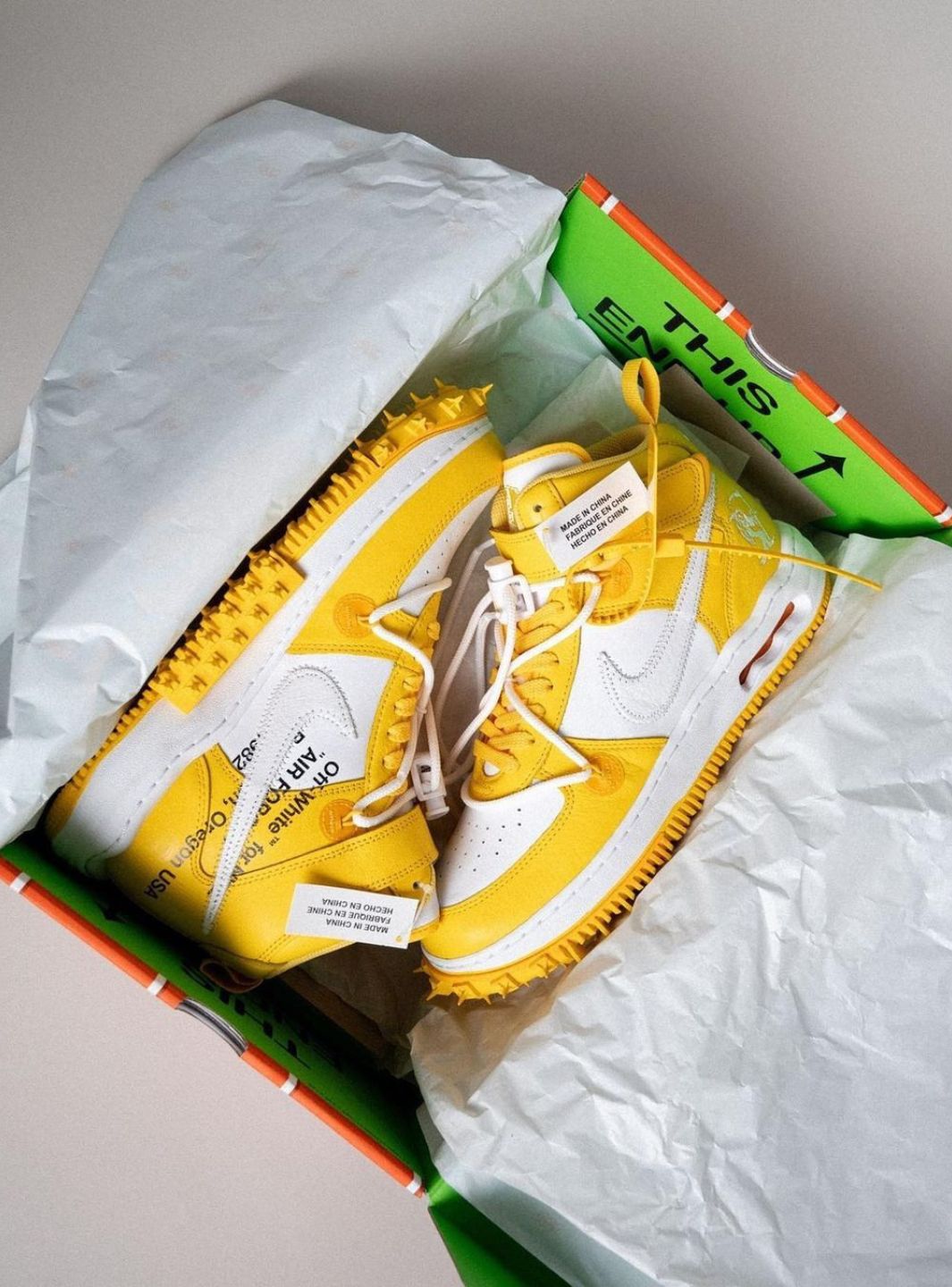 Nike Air Force 1 Mid SP Off-White Varsity Maize