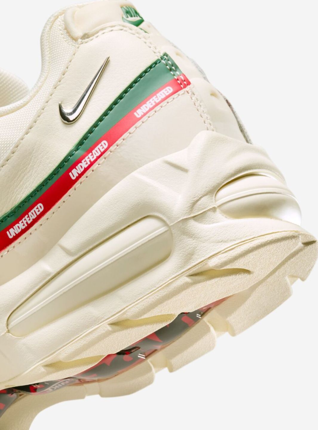 Nike Air Max 95 SP Undefeated Sail